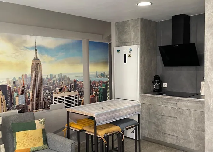 Apartment Near Arts & Science